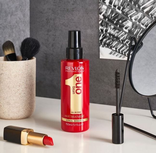 Revlon UniqeOne – One Treatment Services Springs Cool Salon All Hair in
